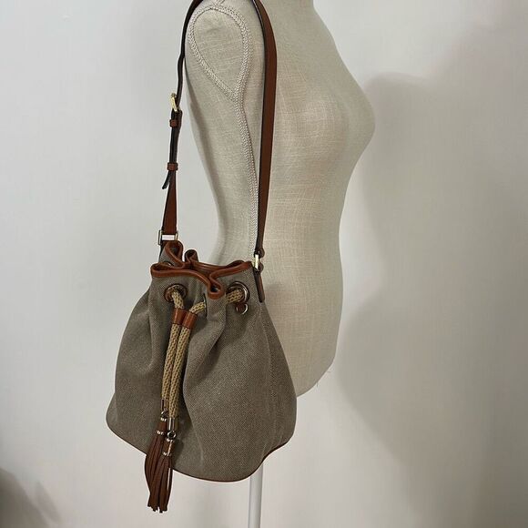 Michael Kors Gathered Marina Bag Purse - Picture 16 of 16